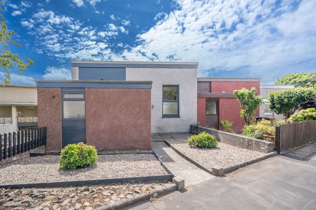 Katrine Crescent, Kirkcaldy KY2 2 bed end of terrace house for sale