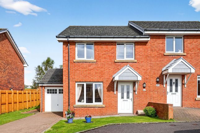 23 Garrett Avenue, Saltcoats, KA21 6GT 3 bed semi