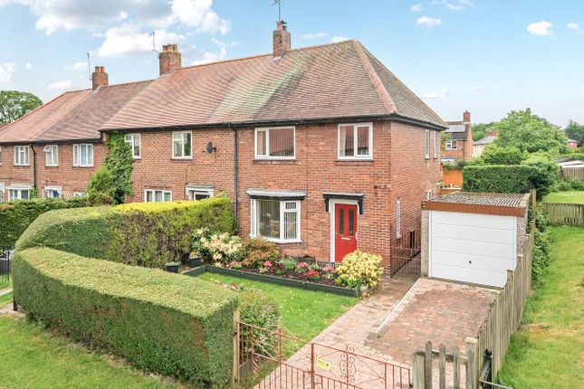 Fairfax Avenue, Harrogate, North... 3 bed semi