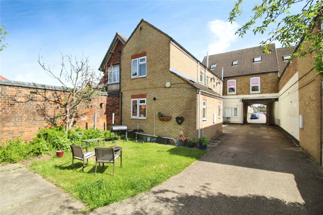 Clarendon Street, Bedfordshire MK41 2 bed flat for sale