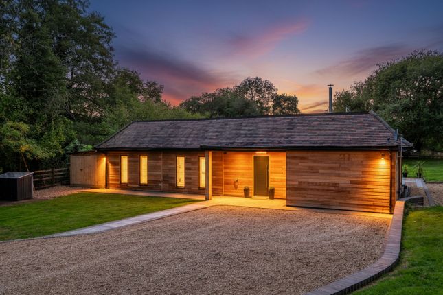 Lower Gambolds Lane, Finstall, B60 3 bed detached house for sale