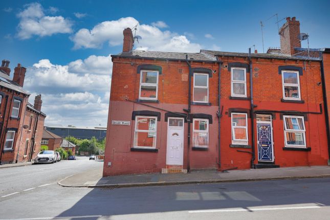 Aviary Place, Leeds, West Yorkshire... 1 bed terraced house for sale