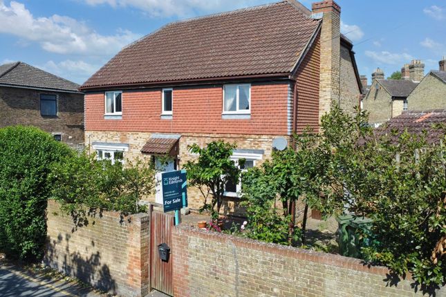 Bower Place, Maidstone, ME16 4 bed detached house for sale