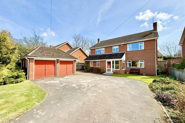 Martham Road, Rollesby, NR29 4 bed detached house for sale