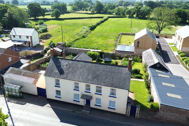 Sampford Peverell, Devon, EX16 6 bed detached house for sale