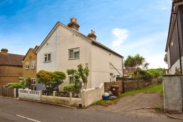 2 bedroom semi-detached house for sale