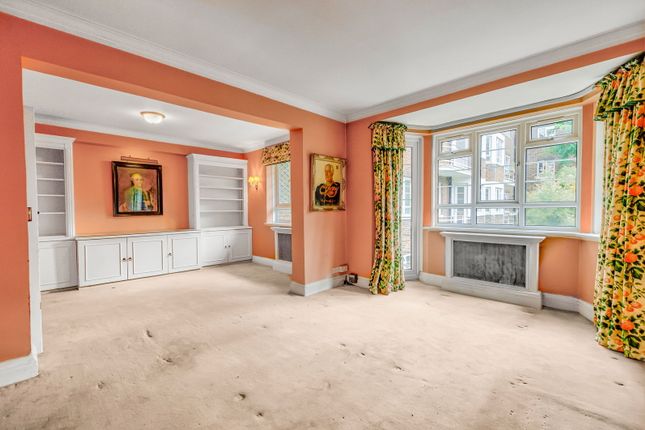 Pembroke Road, London W8 4 bed flat for sale