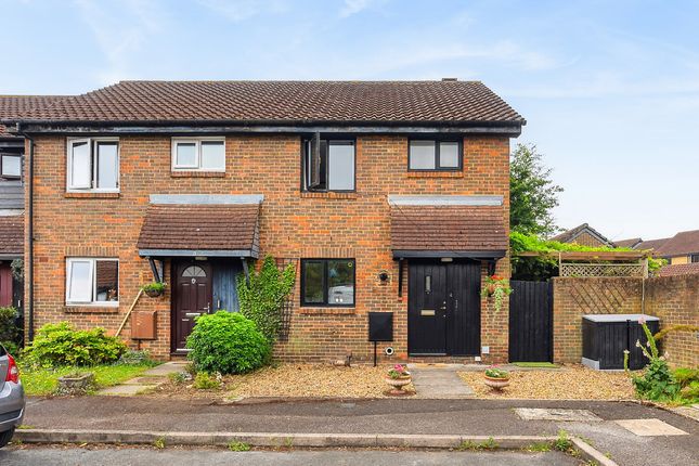 Pinkcoat Close, Feltham, TW13 3 bed semi