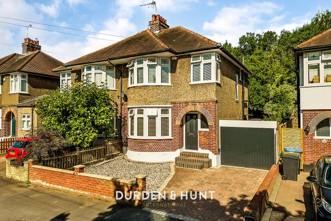 Walnut Way, Buckhurst Hill, IG9 3 bed semi