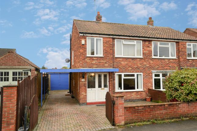 Thornfield Drive, Huntington, York 3 bed semi