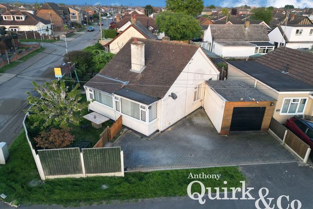 Urmond Road, Canvey Island, SS8 2 bed detached bungalow for sale