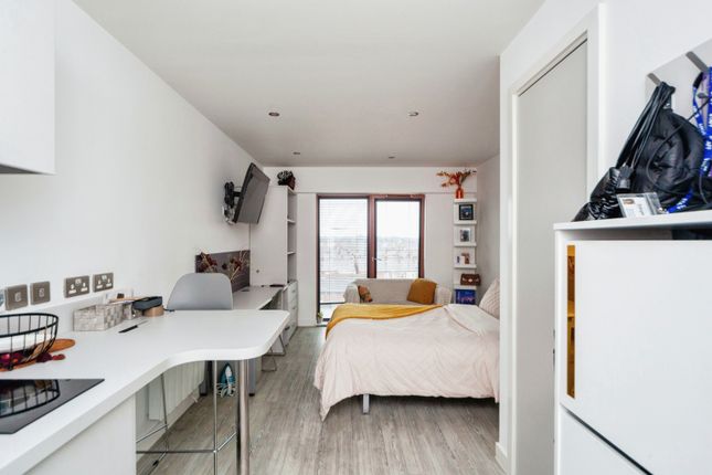 1 bed flat