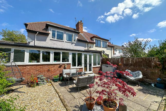 Greenway Road, Taunton, Somerset, TA2 3 bed semi