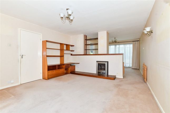 3 bed semi-detached house