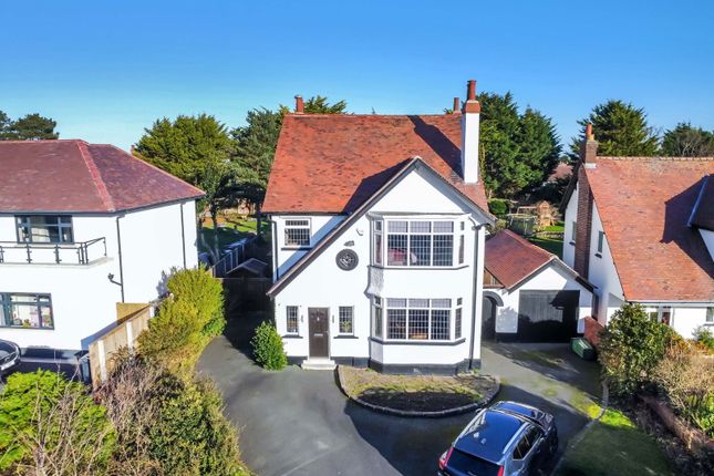 Cromer Road, Southport PR8 4 bed detached house for sale