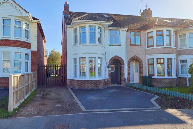 Overslade Crescent, Coventry CV6 4 bed end of terrace house for sale