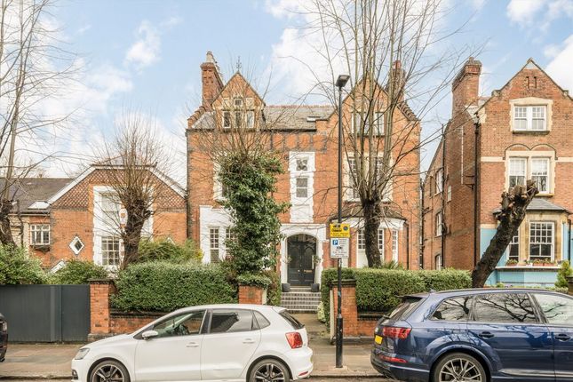 Fellows Road, London NW3 2 bed flat for sale