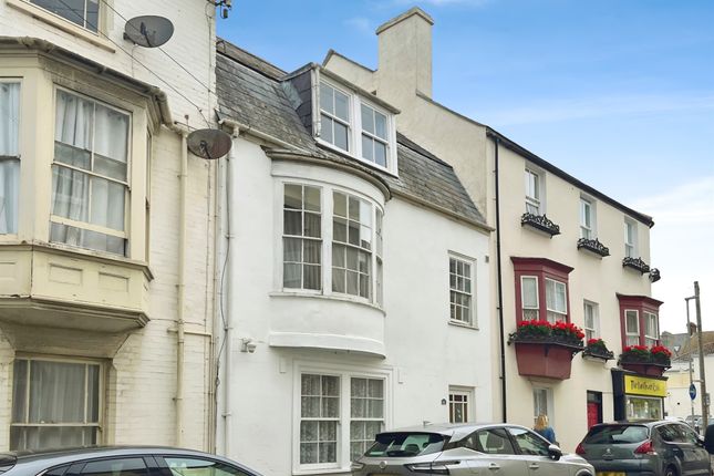 5 bedroom terraced house for sale