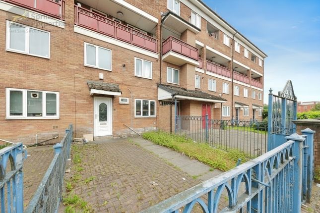 3 bedroom maisonette for sale