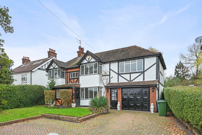 6 bedroom detached house for sale