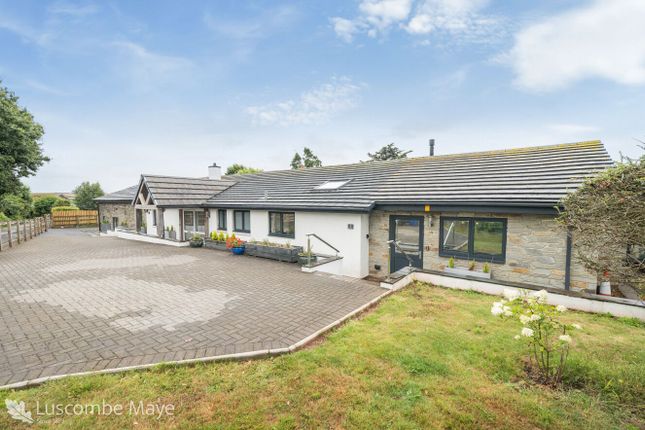 7 bedroom detached bungalow for sale