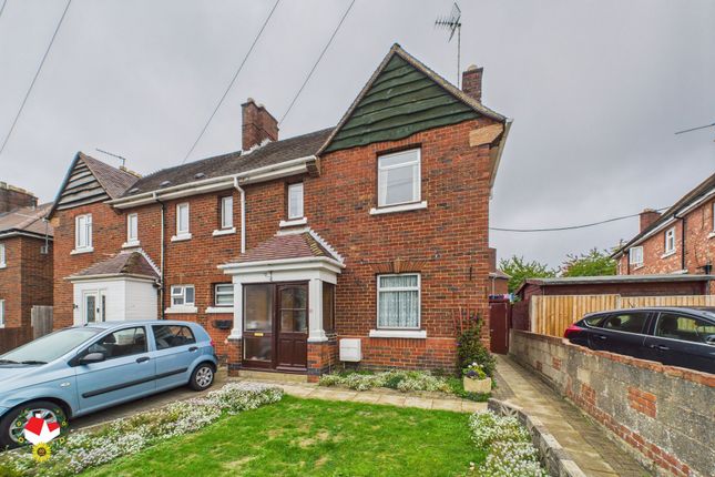 Willow Avenue, Coney Hill... 3 bed semi