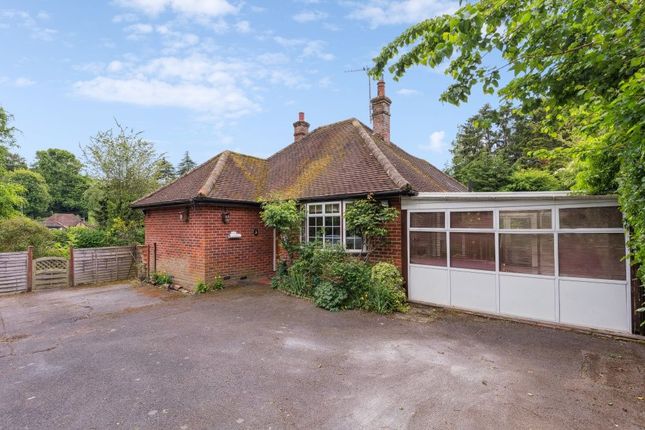 Clements Road, Rickmansworth WD3 3 bed detached bungalow for sale