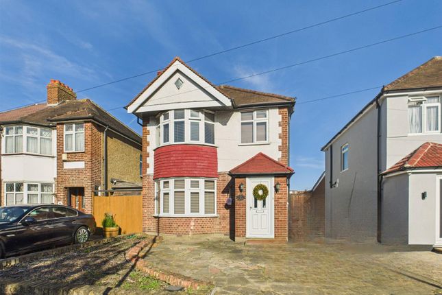 Angus Drive, Ruislip HA4 3 bed detached house for sale