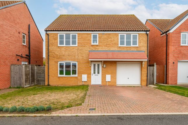Jackson Close, Bradwell 5 bed detached house for sale