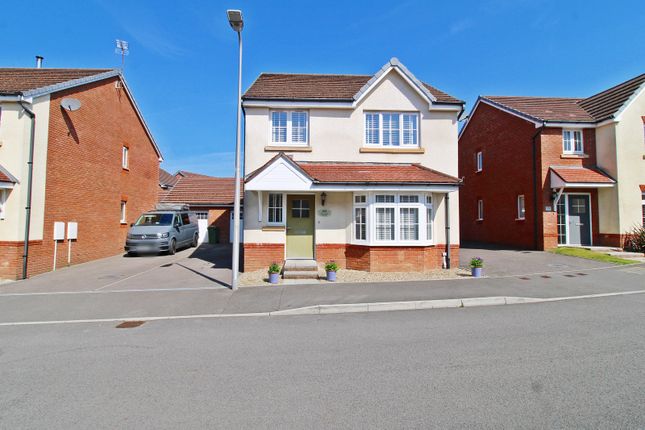 Beddau, Pontypridd CF38 4 bed detached house for sale