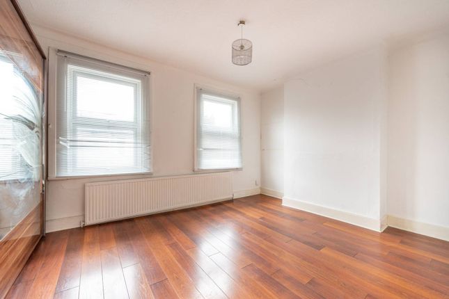 St Georges Road, Leyton, London, E10 5 bed house for sale