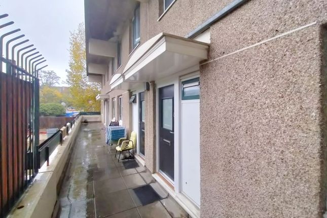 Stapleford, Willan Road, Tottenham, N17 3 bed apartment for sale