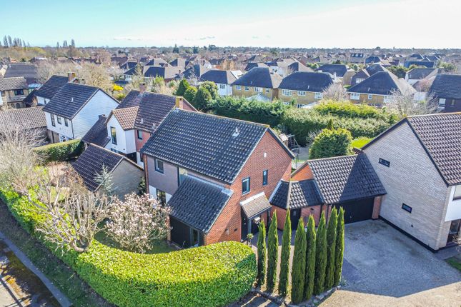 Challacombe, Thorpe Bay SS1 4 bed detached house for sale