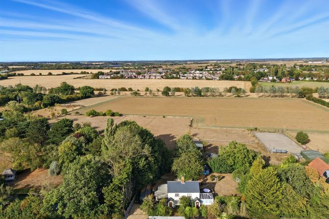 Church Road, Cressing, Braintree, CM77 3 bed semi