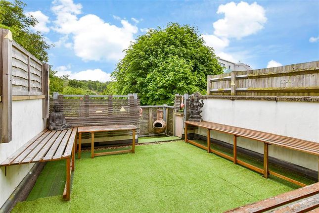 4 bed terraced house