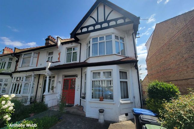 Burford Gardens, Palmers Green, N13 1 bed flat for sale