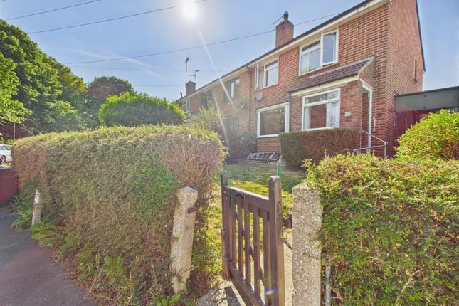 Rooksbury Croft, Havant PO9 2 bed end of terrace house for sale