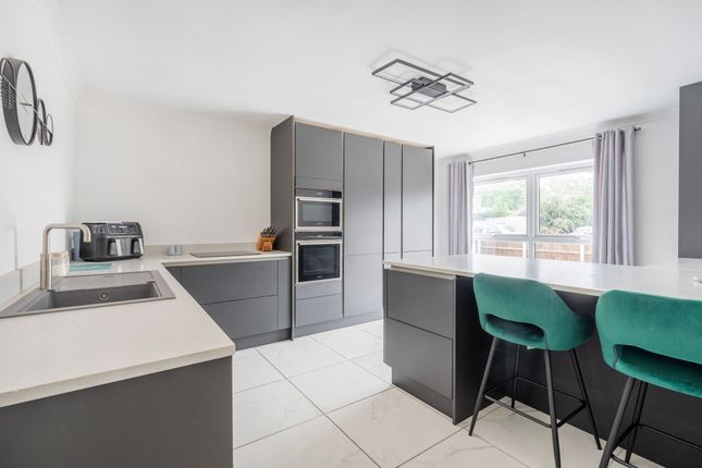Mayton Avenue, Frettenham 4 bed chalet for sale