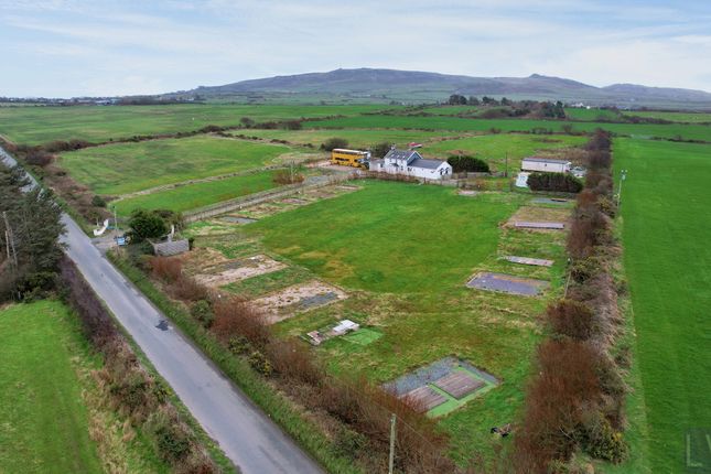 Bryn Llan, Rhoshirwaun | Campsite | 7ac 2 bed detached house for sale