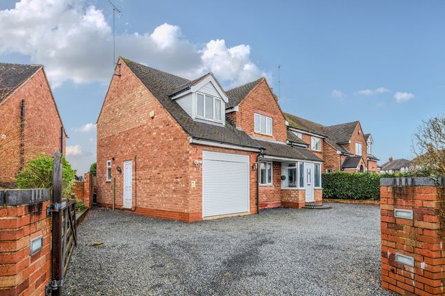4 bed semi-detached house