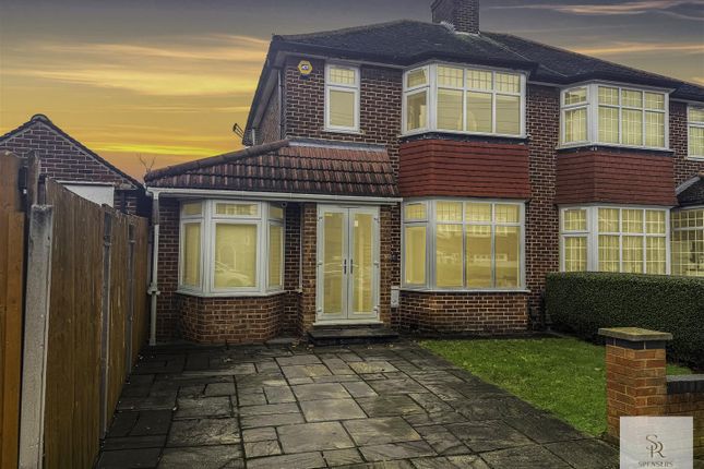 4 bedroom semi-detached house for sale