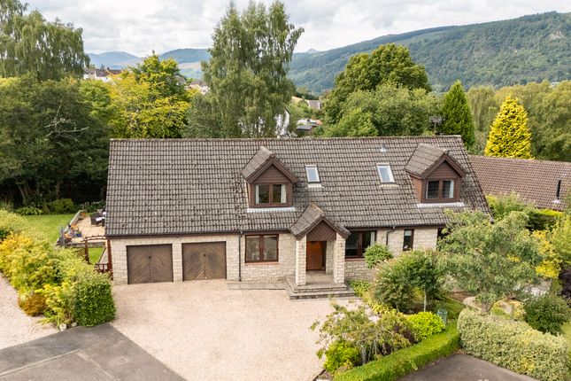 Braeside Park, Aberfeldy PH15 5 bed detached house for sale