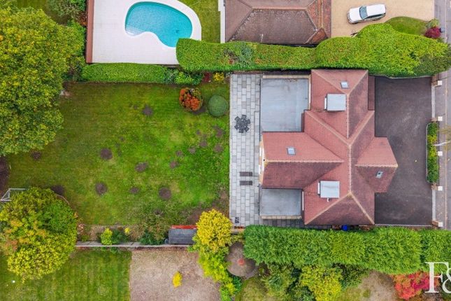 Howards Thicket, Gerrards Cross 5 bed detached house for sale