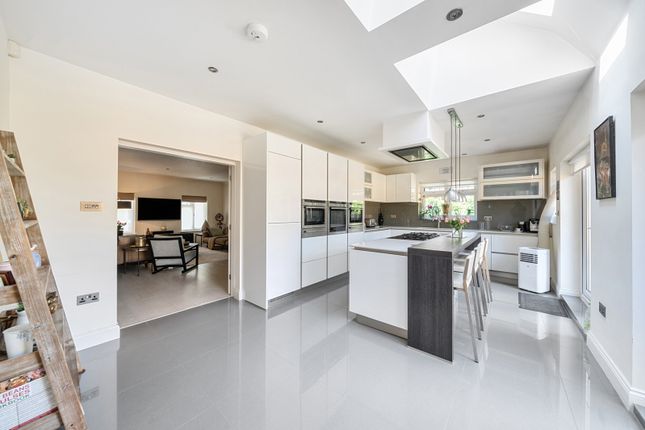 Hillview Close, Pinner 6 bed bungalow for sale