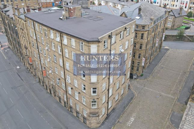 Airedale House, 130 Sunbridge Road... 2 bed house for sale