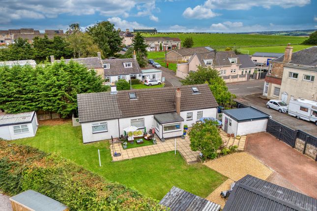 Lanark Road, Auchenheath, Lanark 3 bed cottage for sale