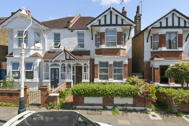 Kingsdown Avenue, Ealing, W13 5 bed semi