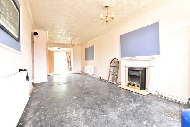 Meadow Head Avenue, Whitworth... 4 bed semi