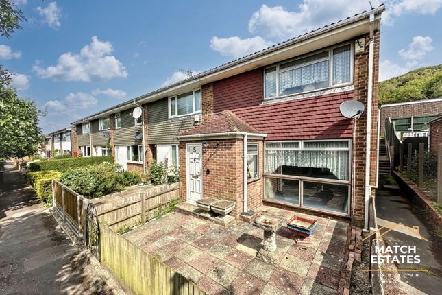 2 bed end terrace house