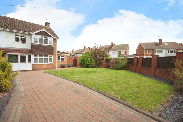 5 bedroom semi-detached house for sale